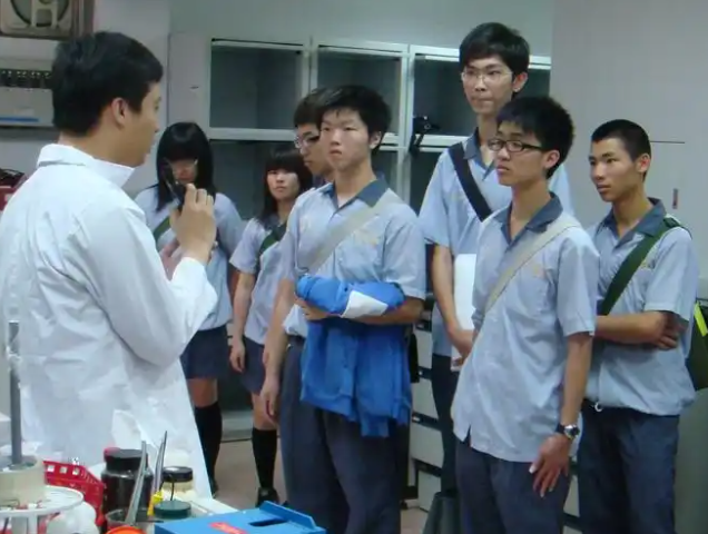 前瞻配备教育资源进步资源供应建立高中学龄人口动态监测预警机制