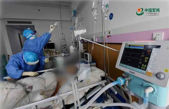 因为有你们,武汉走进了一个温暖的春天